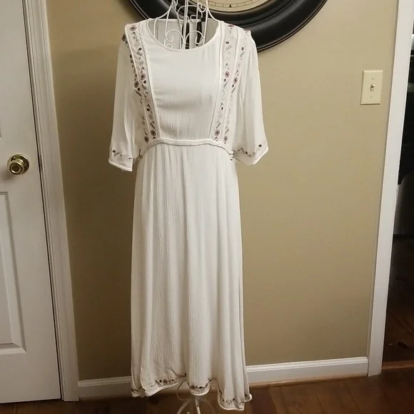 knot sisters | Dresses | Knot Sisters Dress Size Medium Nwt | Poshmark